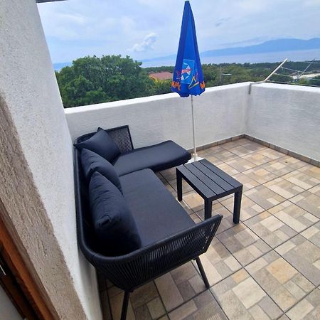 Apartman Seka Kraljevica Exteriör bild