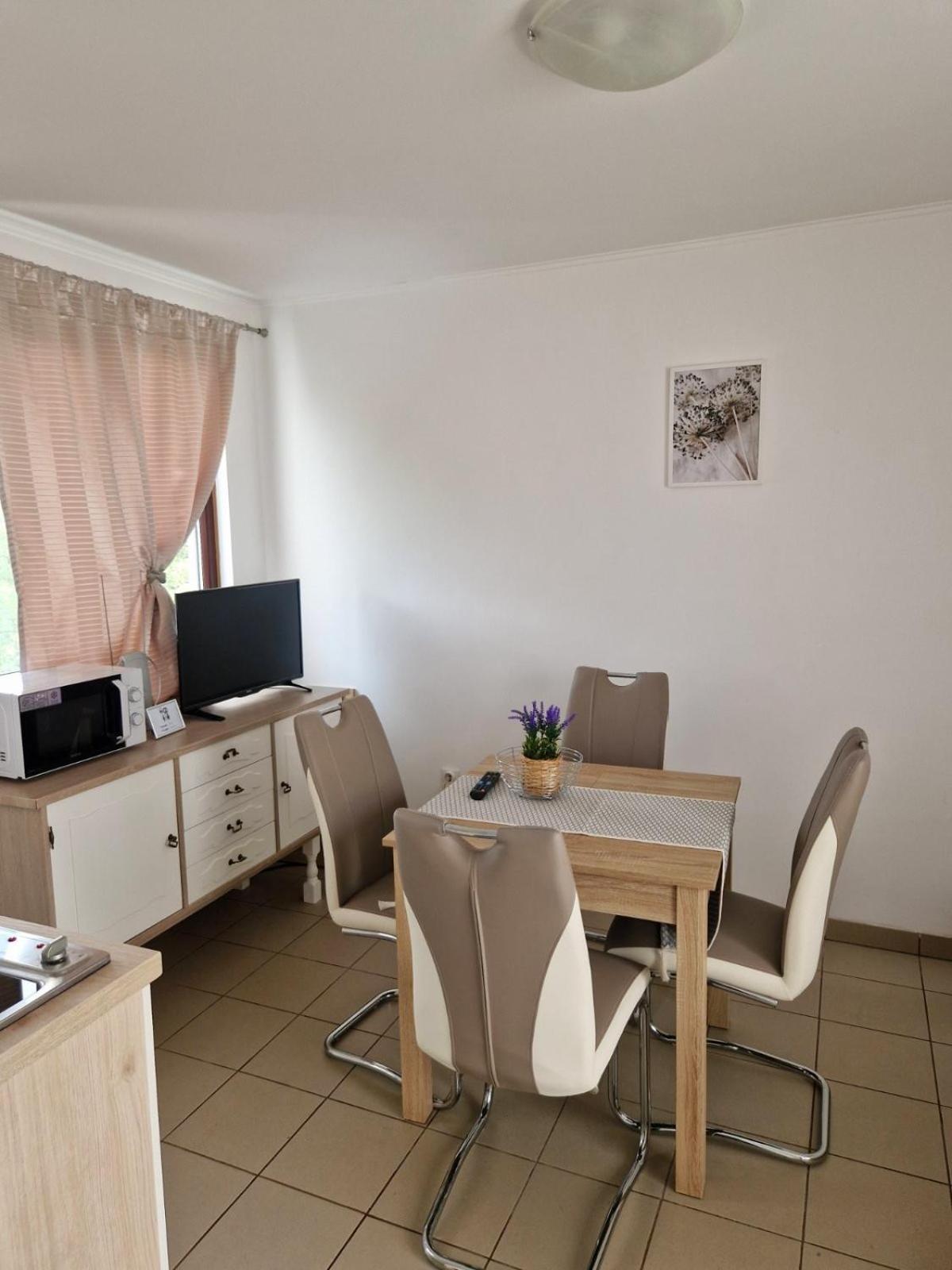 Apartman Seka Kraljevica Exteriör bild