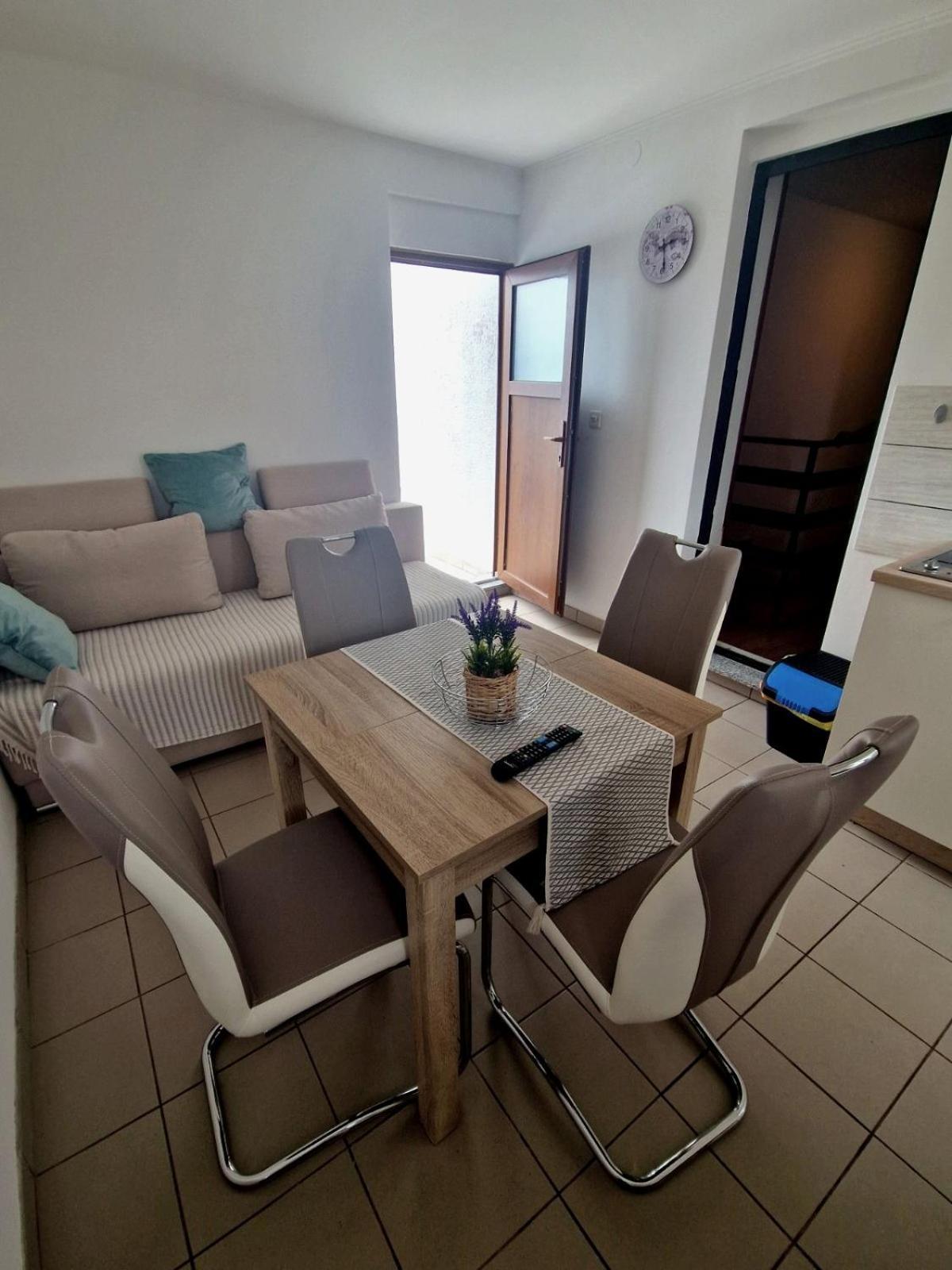 Apartman Seka Kraljevica Exteriör bild